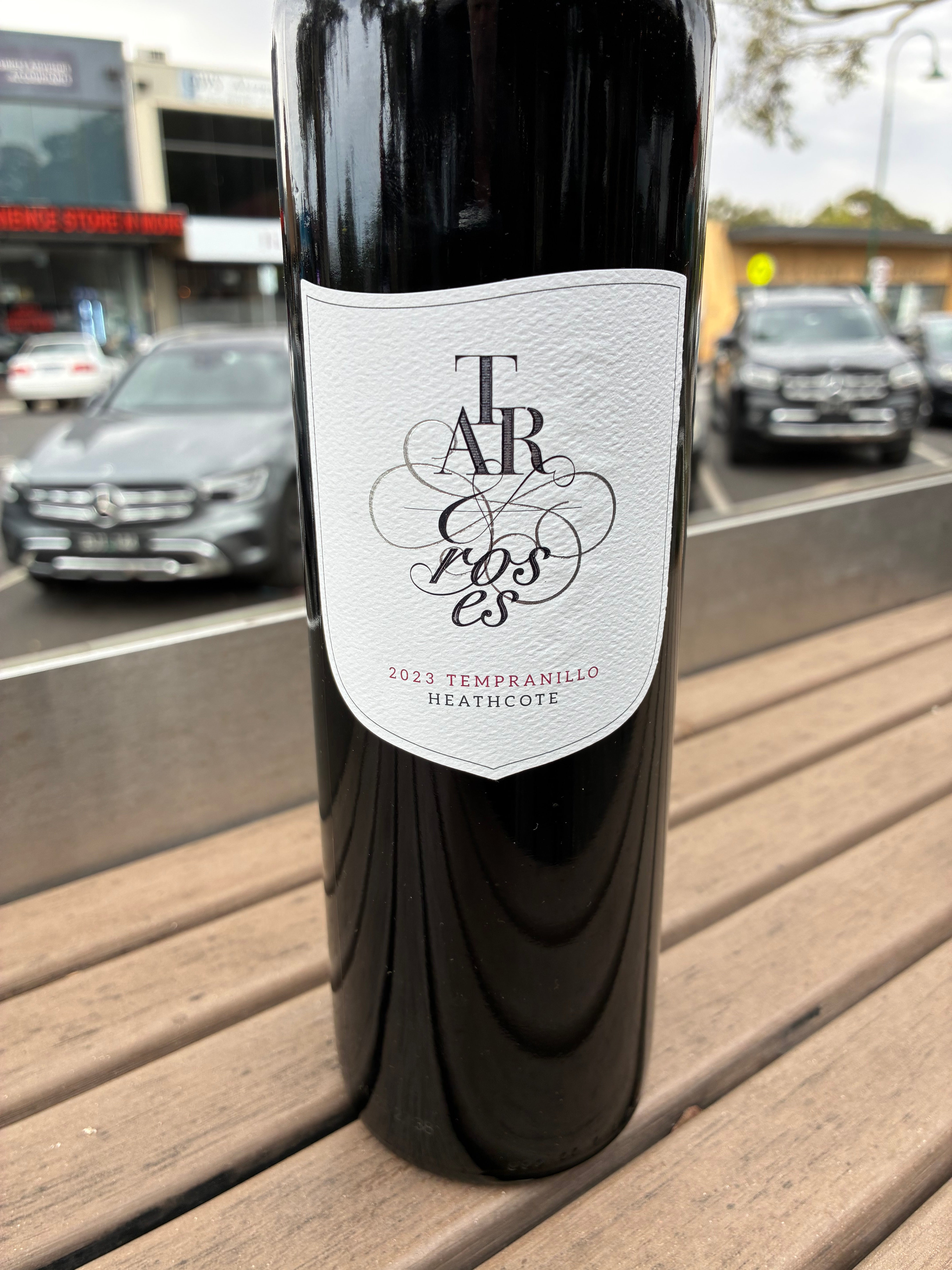 Tar & Roses Tempranillo 2022